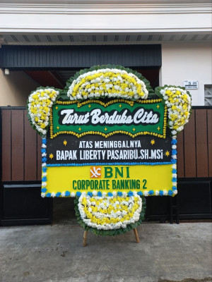 Papan Bunga Duka di Pantai Timur Bagian Barat